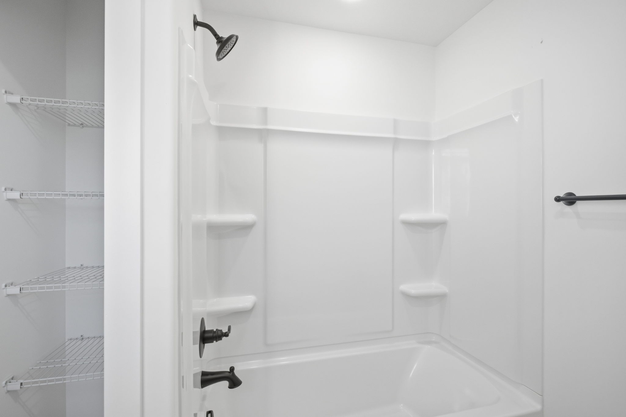 2511 Ashland City Road Clarksville, TN 37043 - Photo 27 of 31 a bathroom with a shower