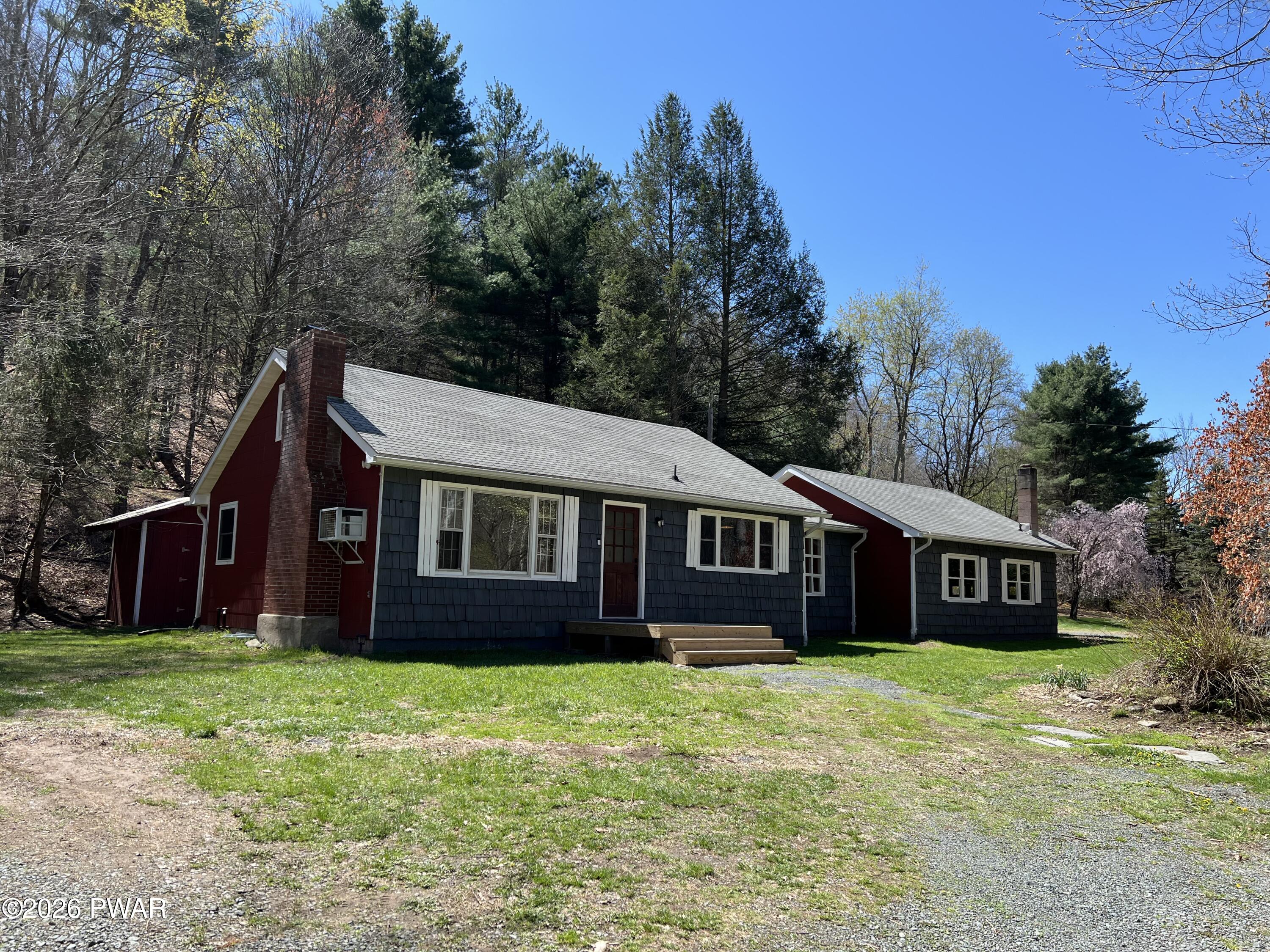 120 Lcpl Jacob Beisel Road Lackawaxen, PA 18435 - Photo 4 of 60 First side driveway to house