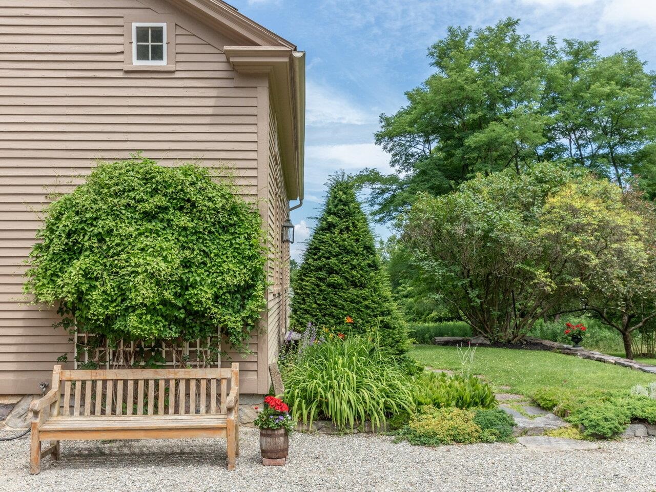1322 Prindle Road Charlotte, VT 05445 - Photo 28 of 40 Gallery Image 28