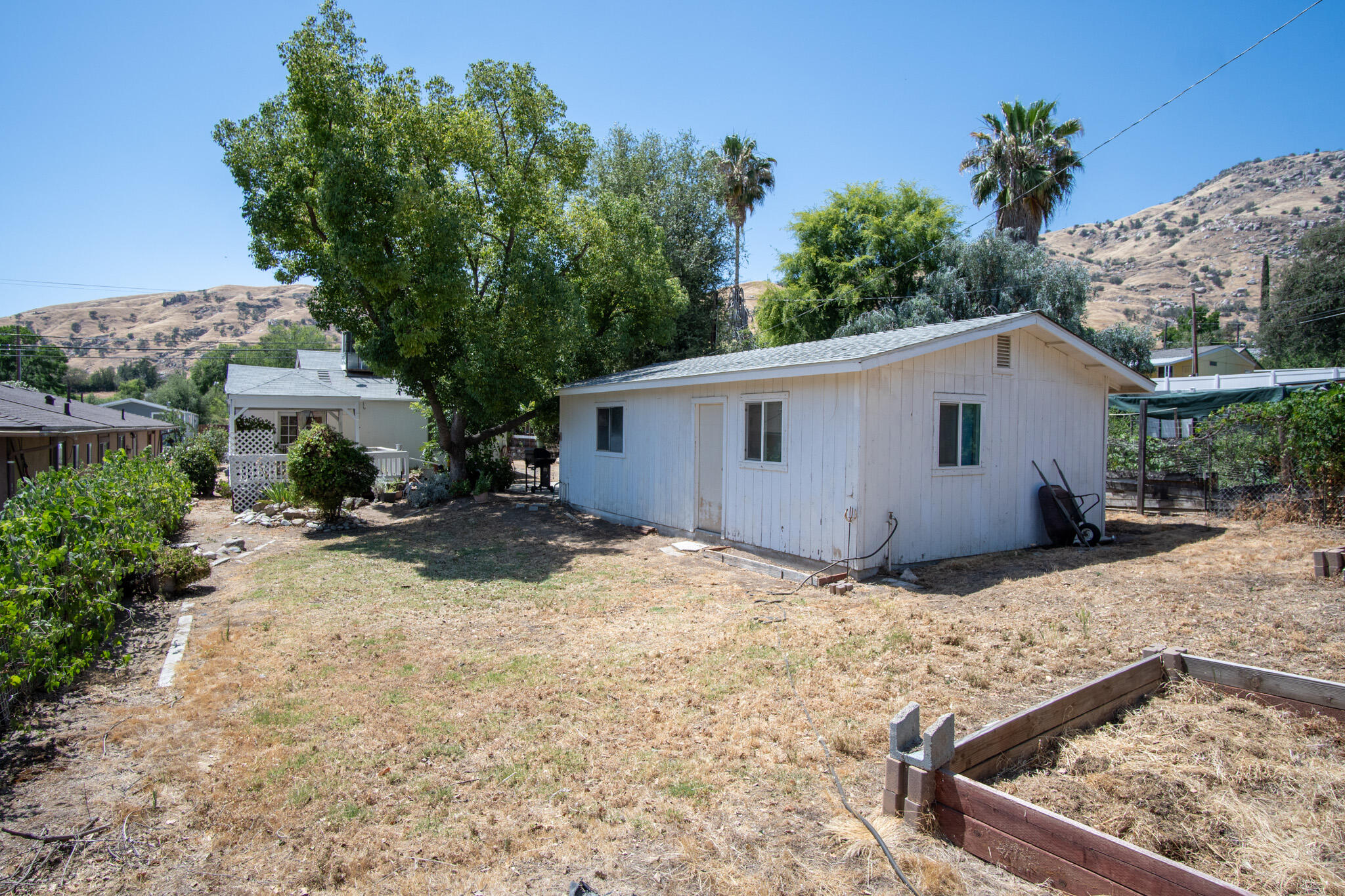 35306 Lenard Road Springville, CA 93265 - Photo 22 of 23 lenard24
