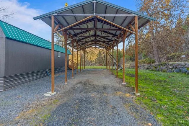 $285,000 | 22100 Old Melrose Grade Road, Peck, ID 83545