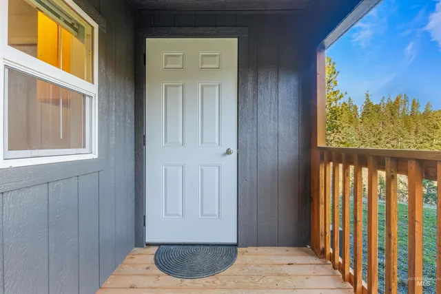 $285,000 | 22100 Old Melrose Grade Road, Peck, ID 83545