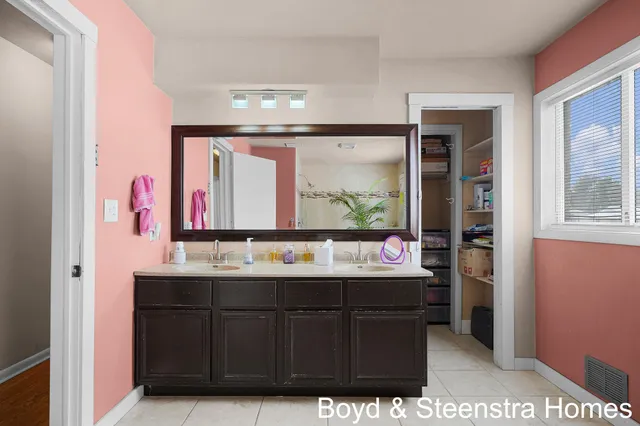 $335,000 | 2854 Northville Drive Northeast, Grand Rapids, MI 49525