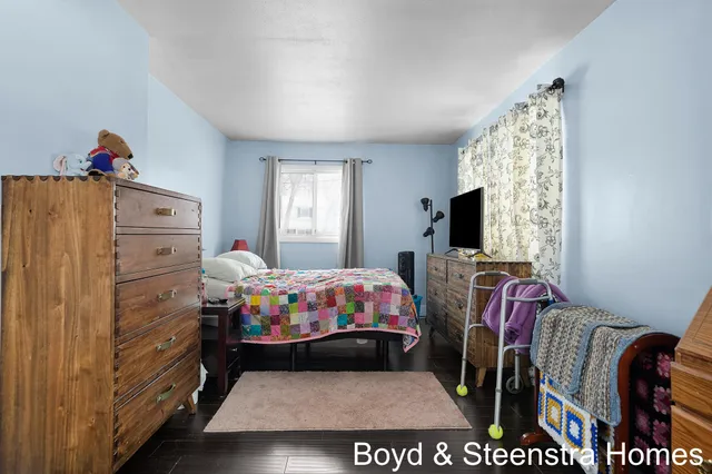 $335,000 | 2854 Northville Drive Northeast, Grand Rapids, MI 49525