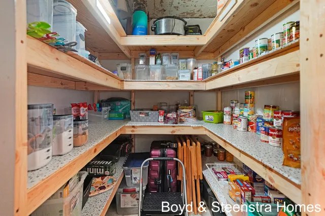 $335,000 | 2854 Northville Drive Northeast, Grand Rapids, MI 49525