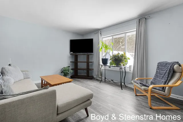 $335,000 | 2854 Northville Drive Northeast, Grand Rapids, MI 49525