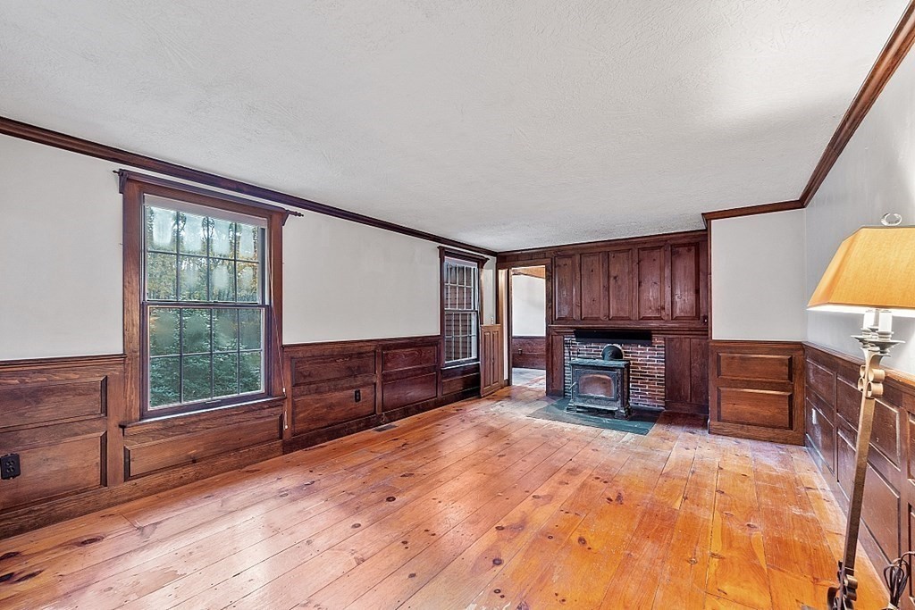 23 Brookfield Road North Brookfield, MA 01535 - Photo 14 of 38 Gallery Image 14