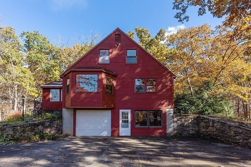 23 Brookfield Road North Brookfield, MA 01535 - Photo 5 of 38 Gallery Image 5
