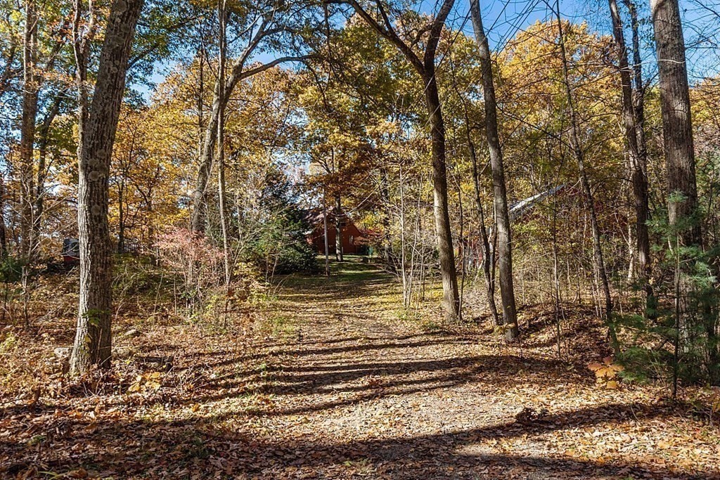 23 Brookfield Road North Brookfield, MA 01535 - Photo 7 of 38 Gallery Image 7