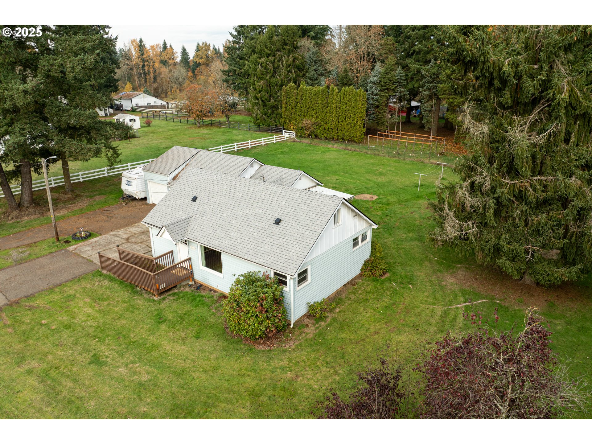 4608 Northeast 219th Street Ridgefield, WA 98642 - Photo 3 of 29