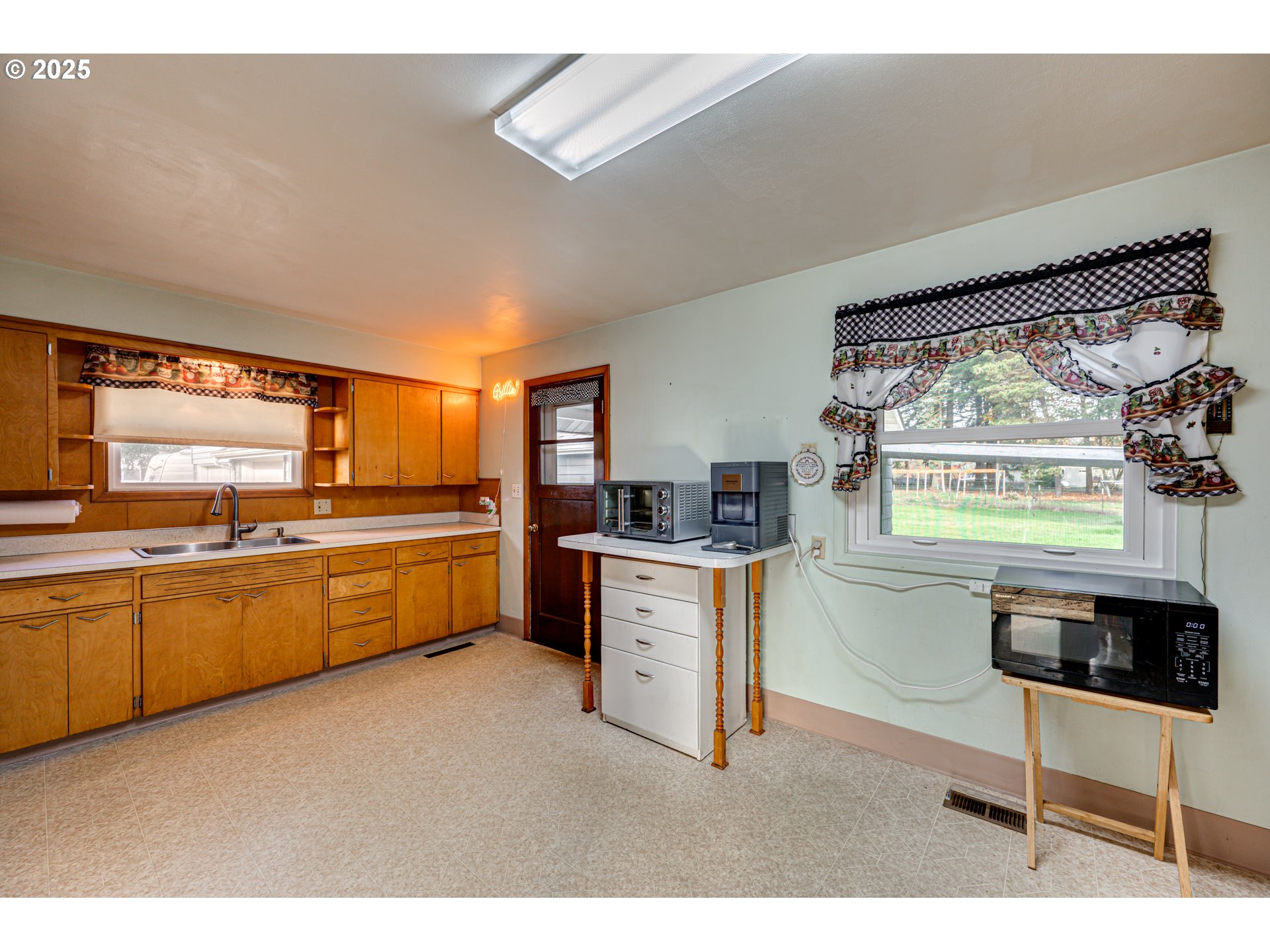 4608 Northeast 219th Street Ridgefield, WA 98642 - Photo 10 of 29