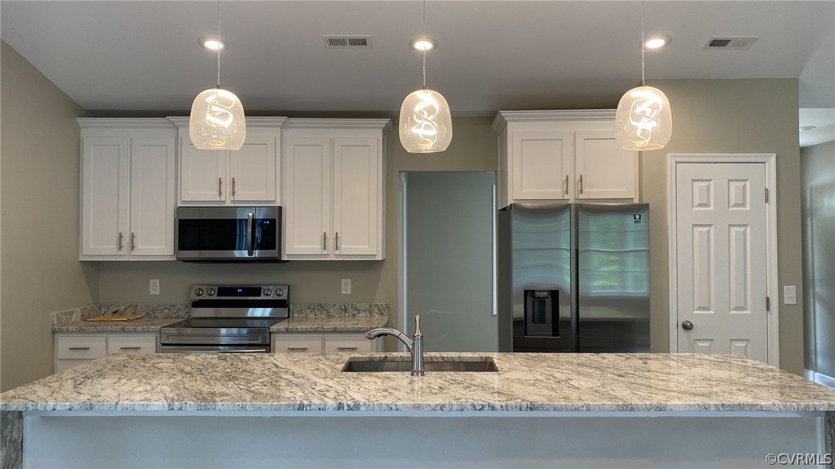3452 Newville Road Disputanta, VA 23842 - Photo 4 of 15 Gallery Image 4