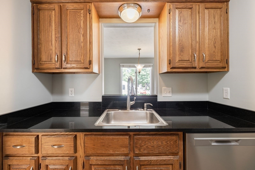 2205 Boston Road, Unit I81 Wilbraham, MA 01095 - Photo 3 of 28