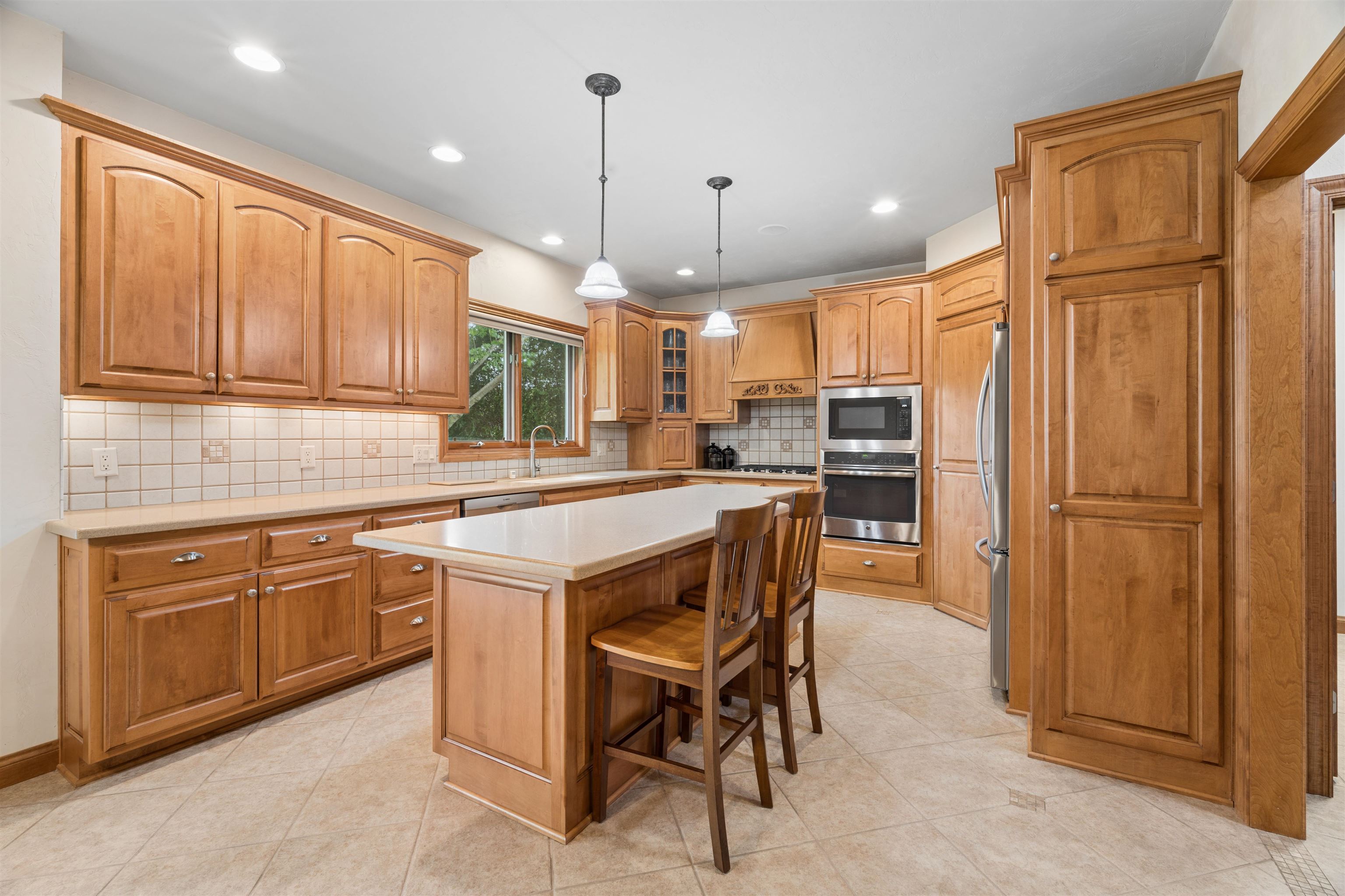 2917 East Fallcreek Lane Appleton, WI 54913 - Photo 12 of 55
