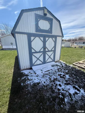 $39,900 | 3319 Ridgewood Avenue, Springfield, IL 62702