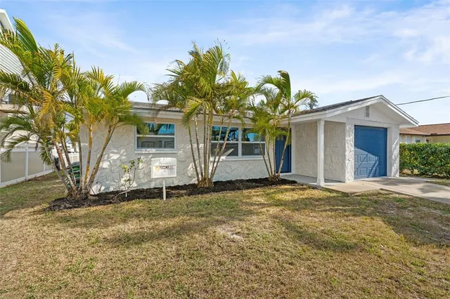 $397,900 | 13804 Victor Avenue, Hudson, FL 34667