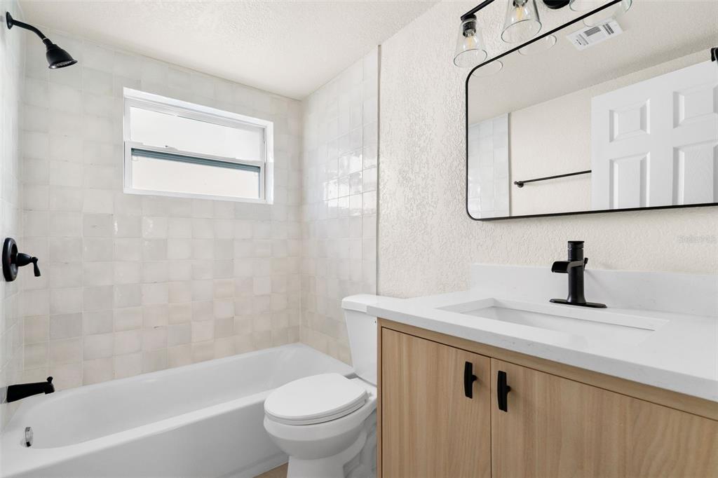 13804 Victor Avenue Hudson, FL 34667 - Photo 21 of 32