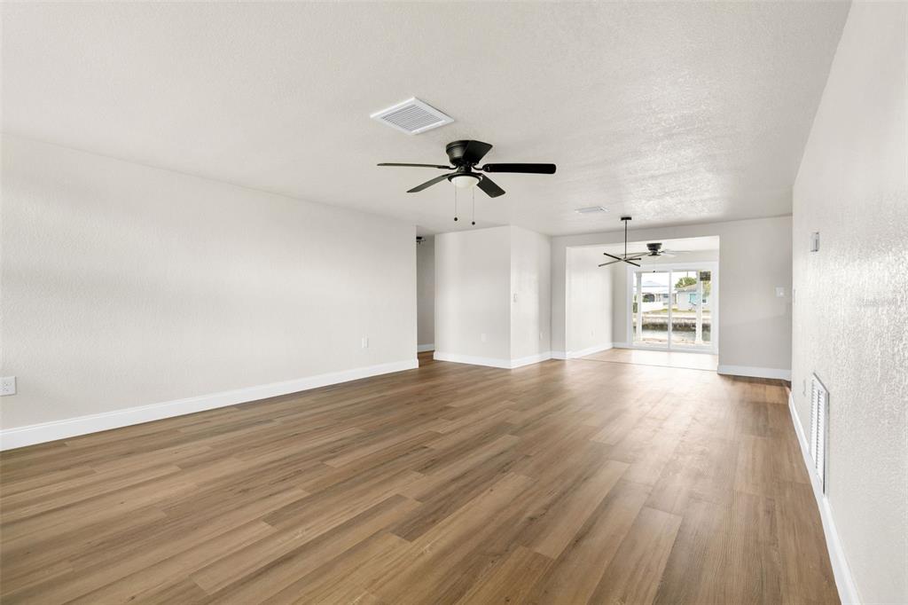 13804 Victor Avenue Hudson, FL 34667 - Photo 6 of 32