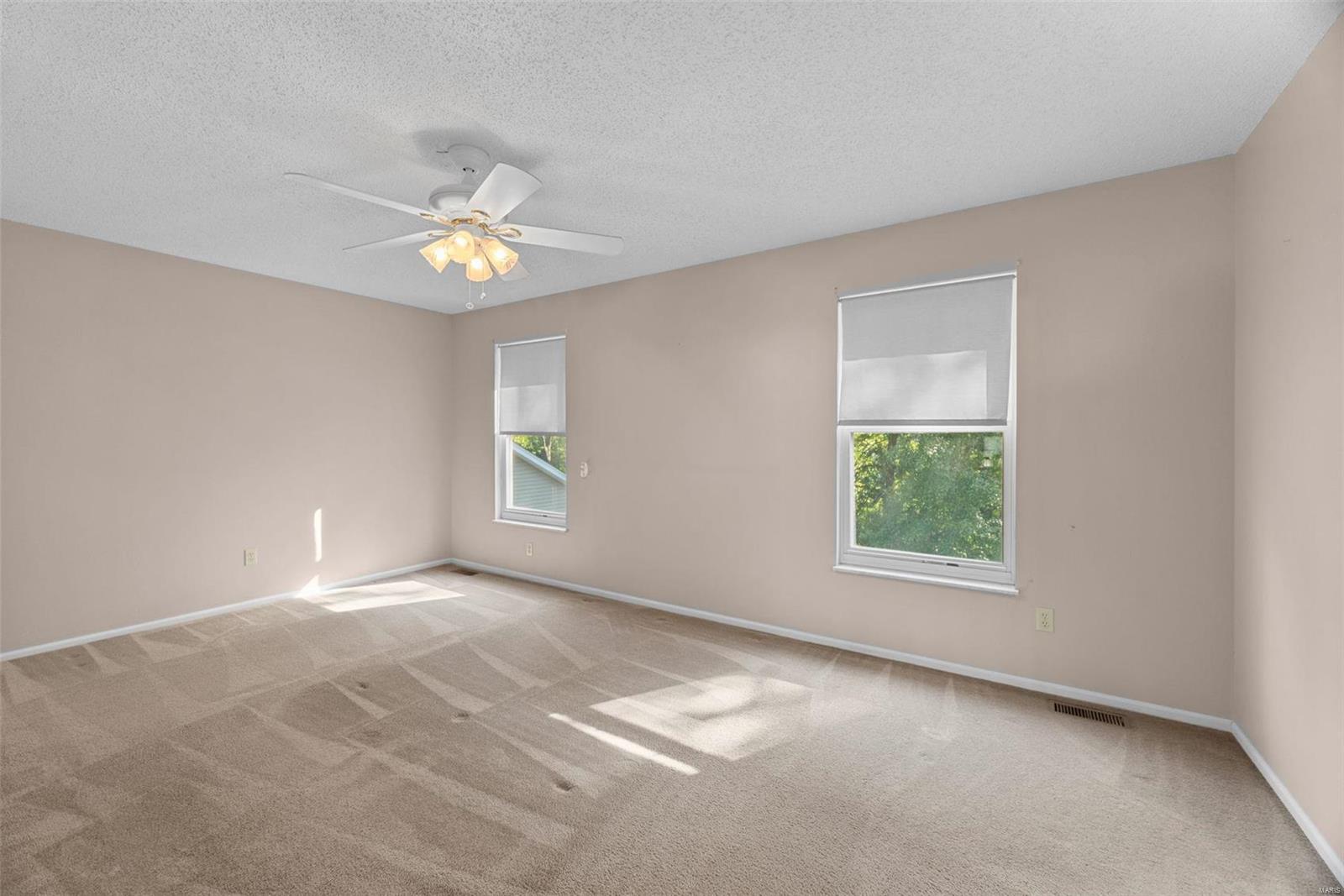 95 Maple Leaf St. Peters, MO 63376 - Photo 27 of 48