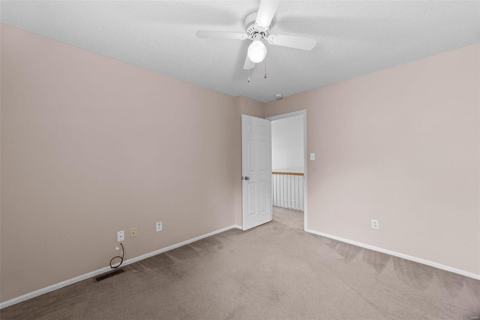 95 Maple Leaf St. Peters, MO 63376 - Photo 35 of 48