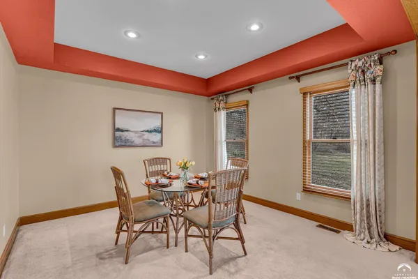 $679,900 | 731 East 1100th Road, Baldwin City, KS 66006