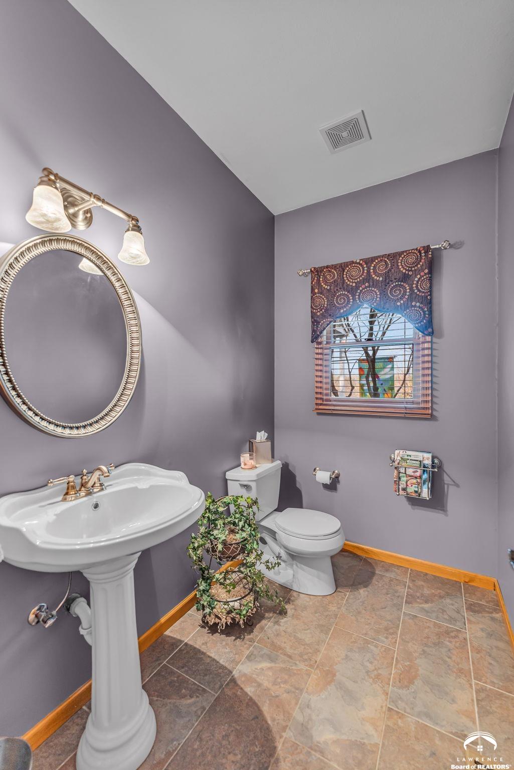 731 East 1100th Road Baldwin City, KS 66006 - Photo 28 of 66