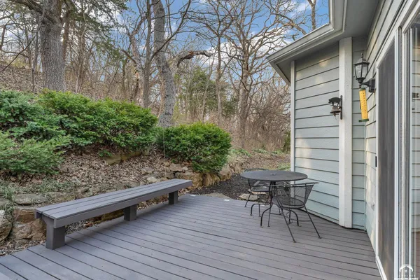 $679,900 | 731 East 1100th Road, Baldwin City, KS 66006