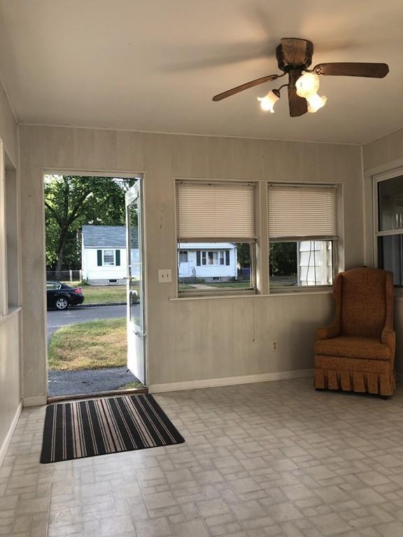 165 Navajo Road Springfield, MA 01109 - Photo 7 of 20