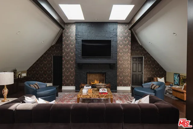 $12,750,000 | 3901 Longridge Avenue, Sherman Oaks, CA 91423