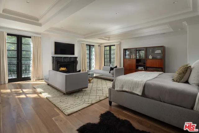 $12,750,000 | 3901 Longridge Avenue, Sherman Oaks, CA 91423