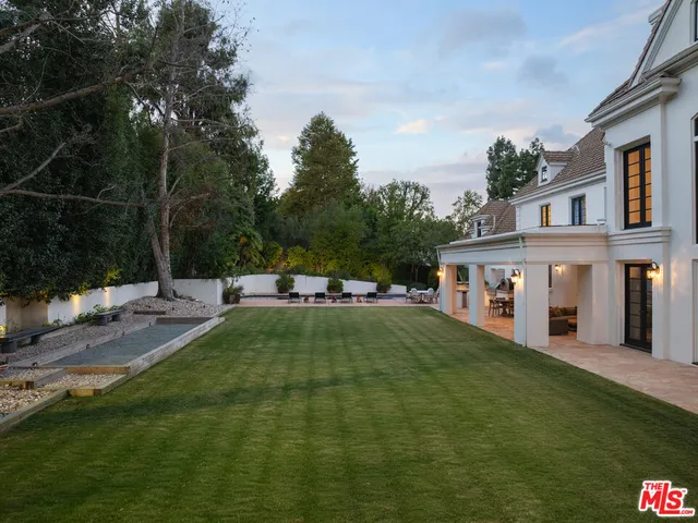 $12,750,000 | 3901 Longridge Avenue, Sherman Oaks, CA 91423