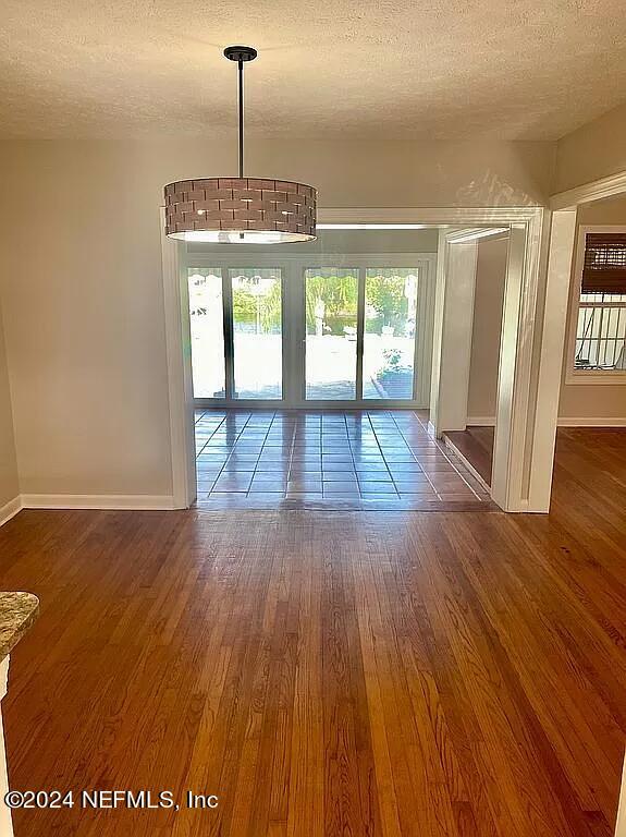 4047 Marianna Road Jacksonville, FL 32217 - Photo 4 of 11 446032129_7645285515563506_1713025899098