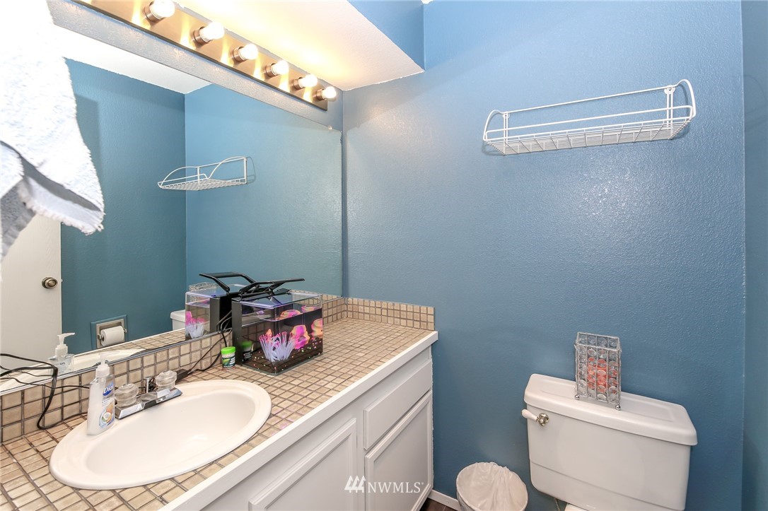 11512 Southeast 175th Street, Unit 15 Renton, WA 98055 - Photo 15 of 37 Gallery Image 15