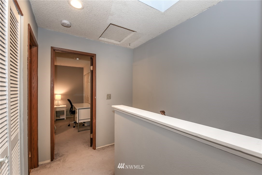 11512 Southeast 175th Street, Unit 15 Renton, WA 98055 - Photo 18 of 37 Gallery Image 18