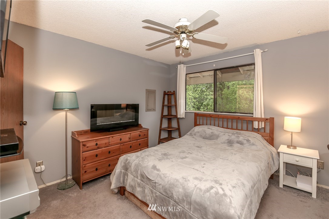 11512 Southeast 175th Street, Unit 15 Renton, WA 98055 - Photo 19 of 37 Gallery Image 19