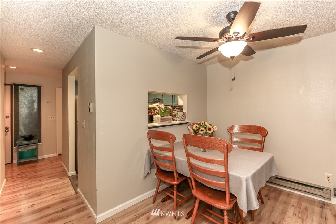 11512 Southeast 175th Street, Unit 15 Renton, WA 98055 - Photo 6 of 37 Gallery Image 6
