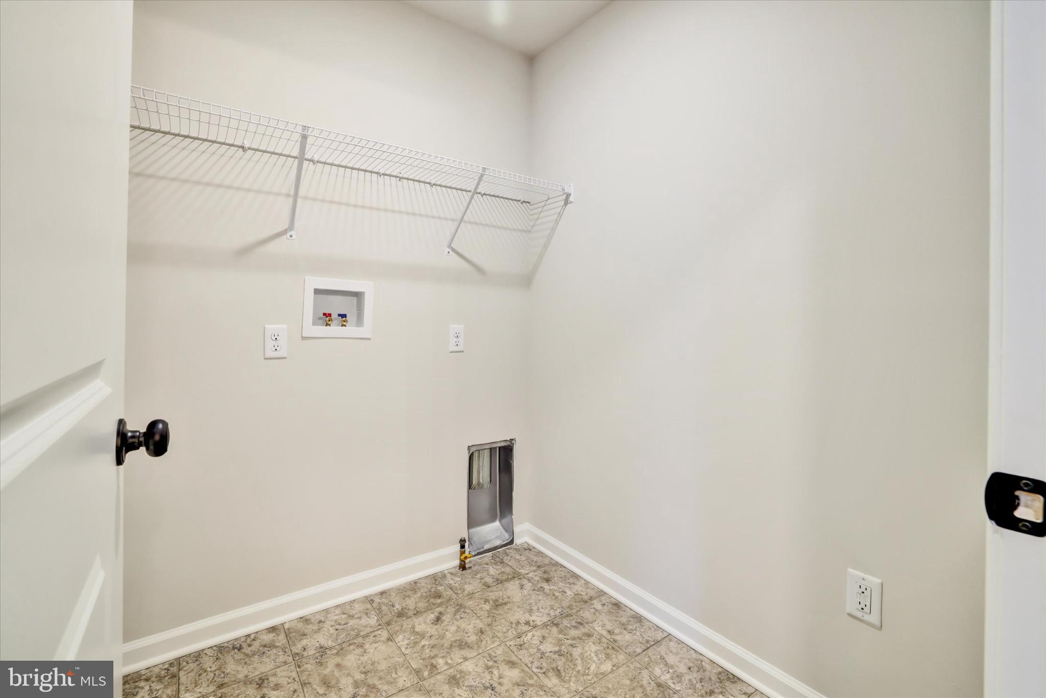 3 Harding Avenue Clementon, NJ 08021 - Photo 16 of 22 Spacious 2nd floor laundry area with storage