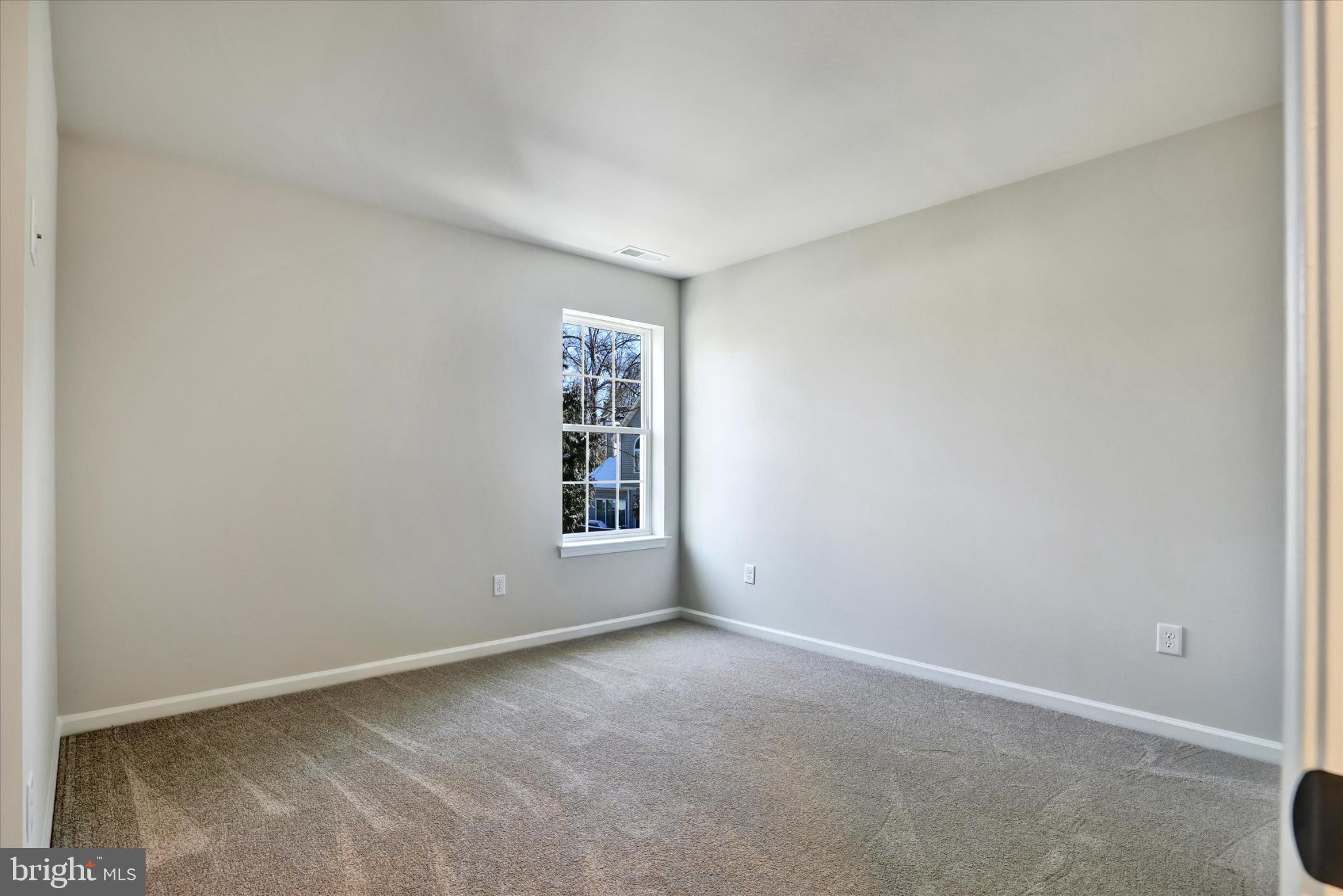 3 Harding Avenue Clementon, NJ 08021 - Photo 17 of 22 Bright and airy bedroom