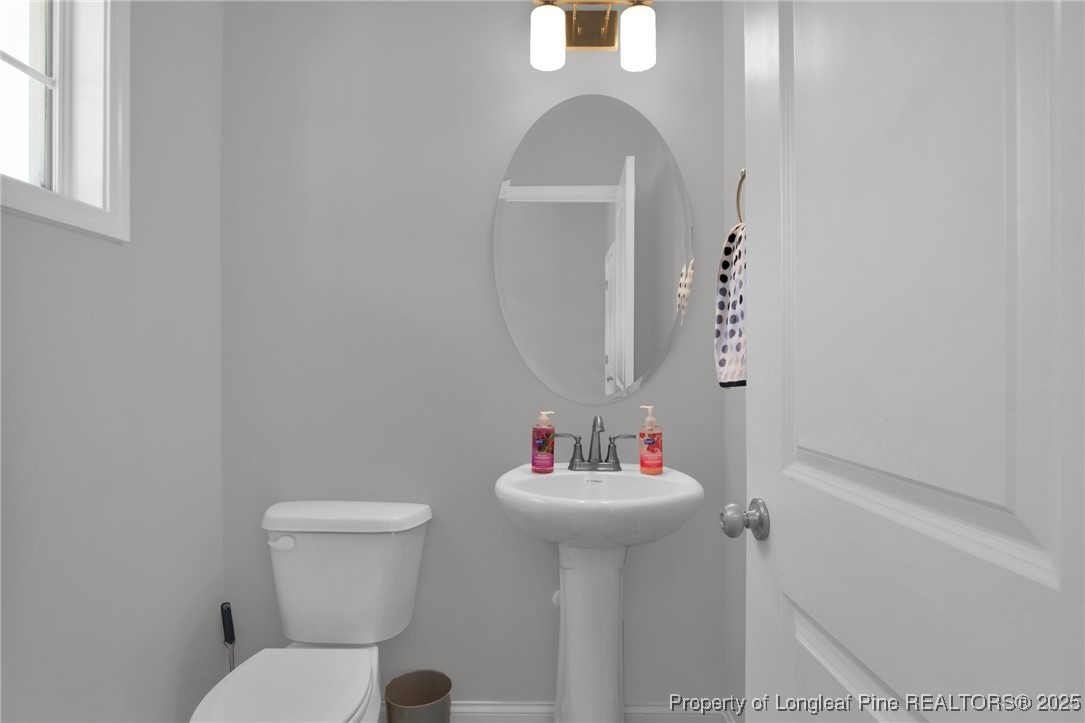 2538 Marks Road Cameron, NC 28326 - Photo 7 of 33