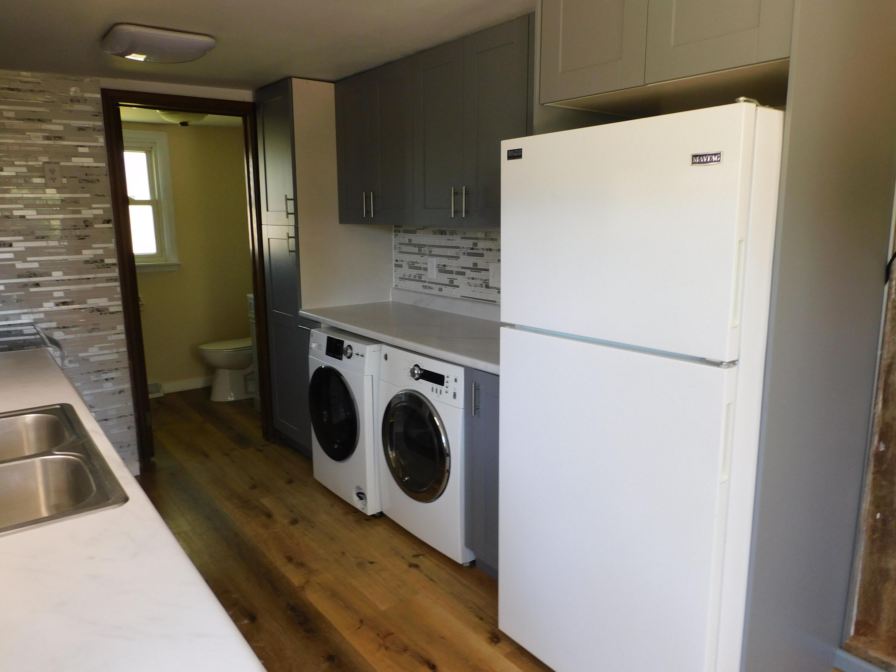 4501 West 5 Mile Road Raymond, WI 53108 - Photo 4 of 15 Washer/Dryer