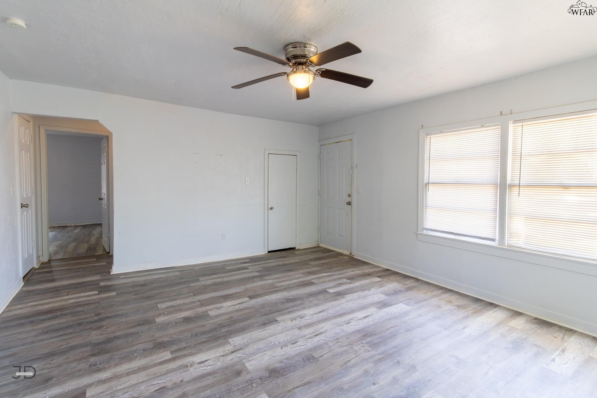 2911 Armory Road Wichita Falls, TX 76302 - Photo 4 of 15 Gallery Image 4