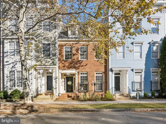 $815,000 | 328 Inspiration Lane, Gaithersburg, MD 20878