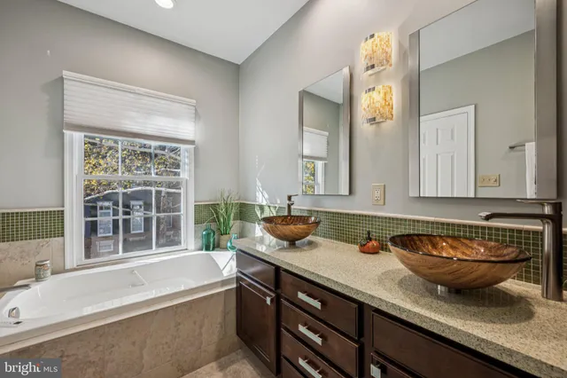 $815,000 | 328 Inspiration Lane, Gaithersburg, MD 20878