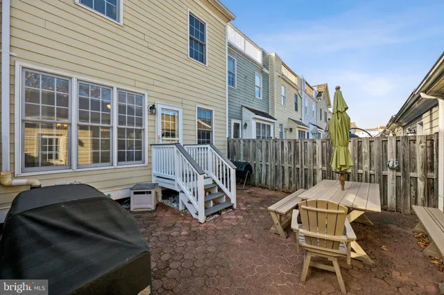 $815,000 | 328 Inspiration Lane, Gaithersburg, MD 20878