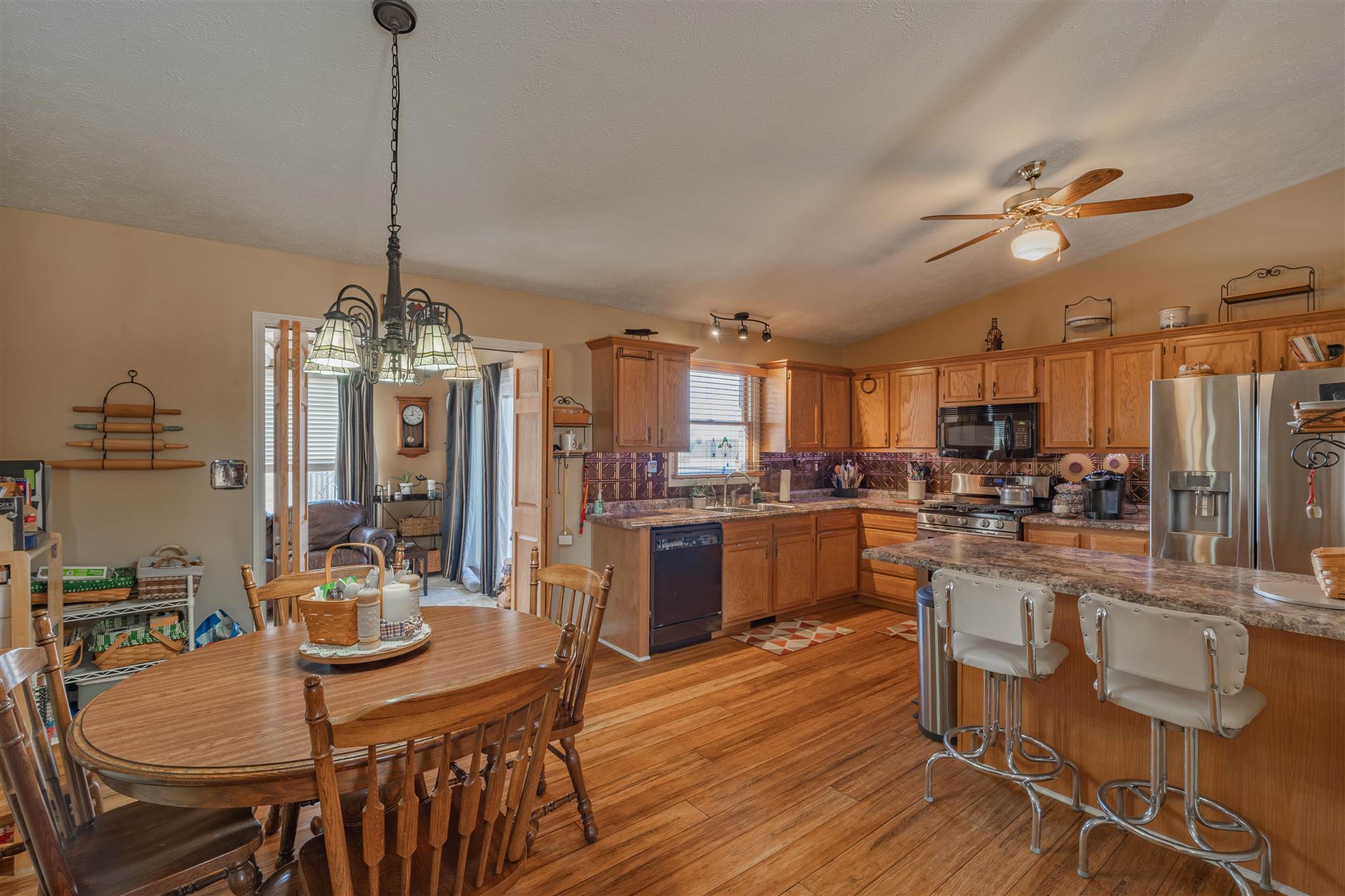 5871 North Lagro Road Marion, IN 46952 - Photo 9 of 34