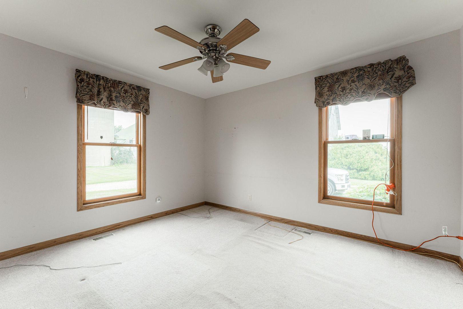 3877 Rich Road Malta, IL 60150 - Photo 21 of 43 a view of an empty room with a window