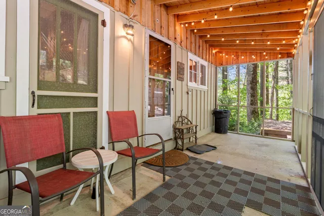 $284,500 | 8378 Dillard Road, Scaly Mountain, NC 28775