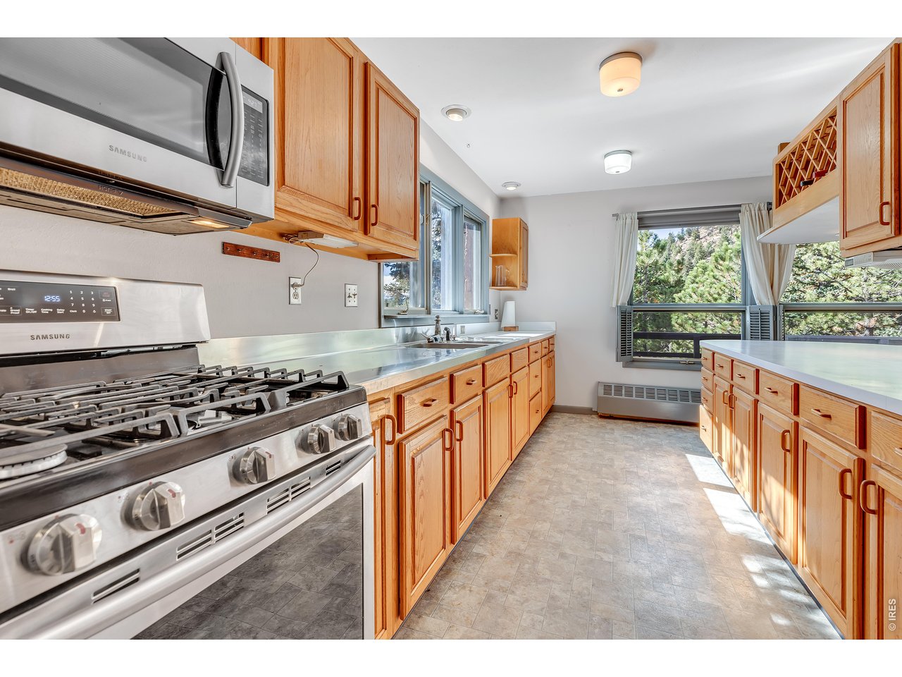 5566 Sugarloaf Road Boulder, CO 80302 - Photo 14 of 34