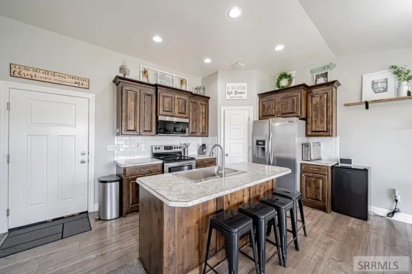$430,000 | 5215 Ryanne Way, Iona, ID 83427