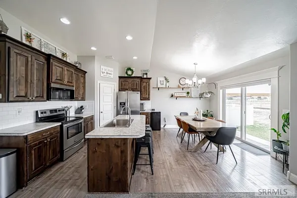 $430,000 | 5215 Ryanne Way, Iona, ID 83427